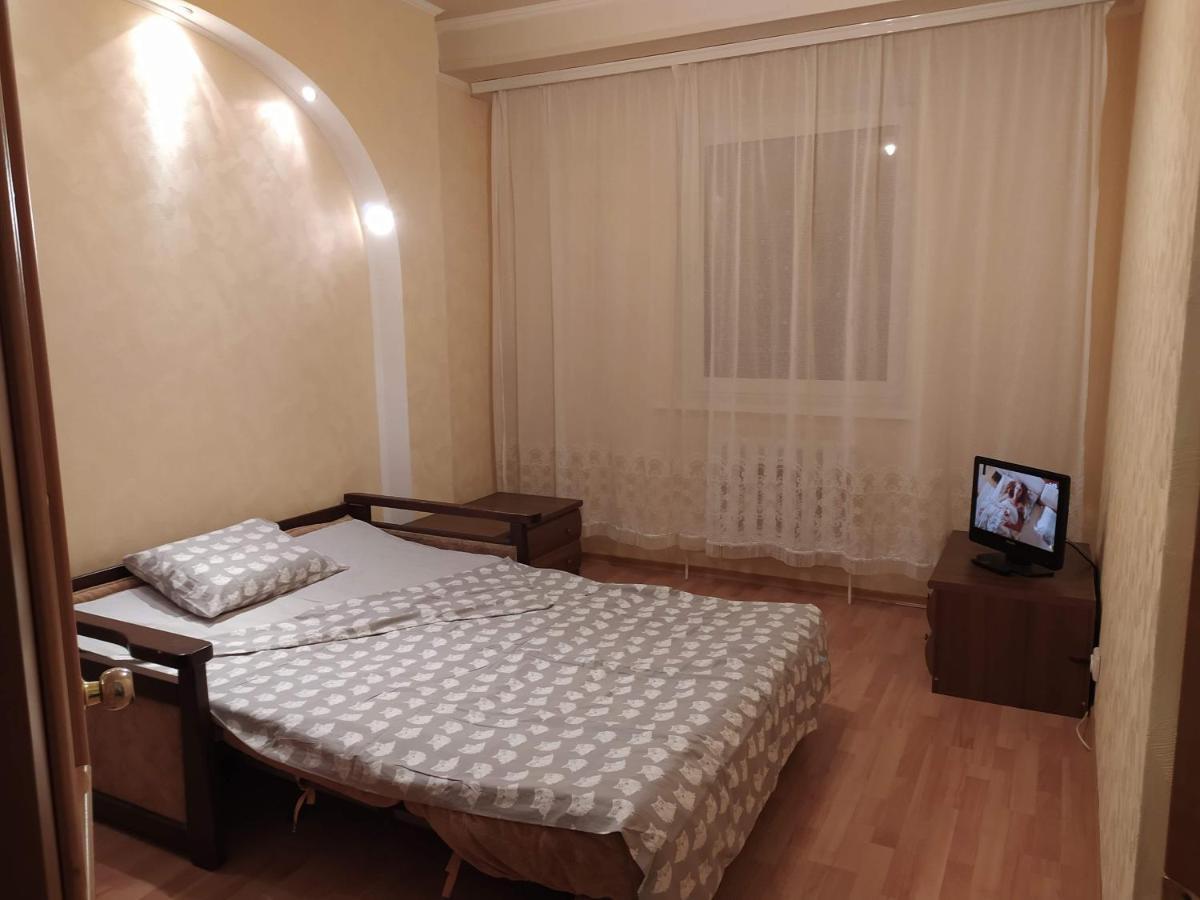 Двухкомнатная Квартира С Кухней Студией Бровары. Brovary Exterior foto